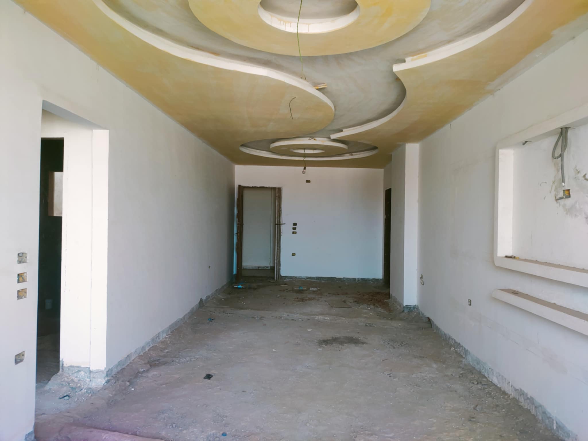 شقة للبيع 145 متر تلتين تشطيب ف برج بأسانسير بالقرب من مدرسه صلاح خطاب ف طريق ميت خاقان من شركة الوسيط العقارية بشبين الكوم