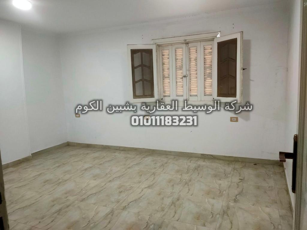 شقة للبيع 127 متر تشطيب سوبر لوكس ف برج بأسانسير ع الرئيسي مباشرة و كامله المرافق بكفر المصيلحه من الوسيط العقارية بشبين الكوم